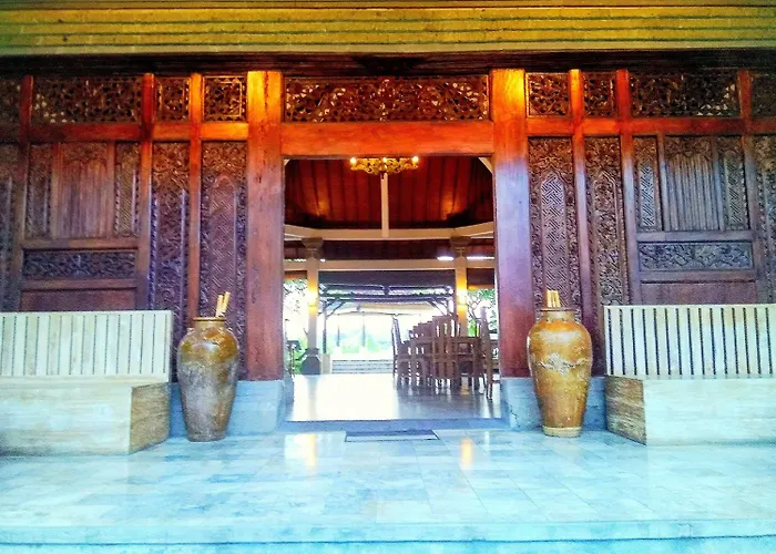 Nipuri And